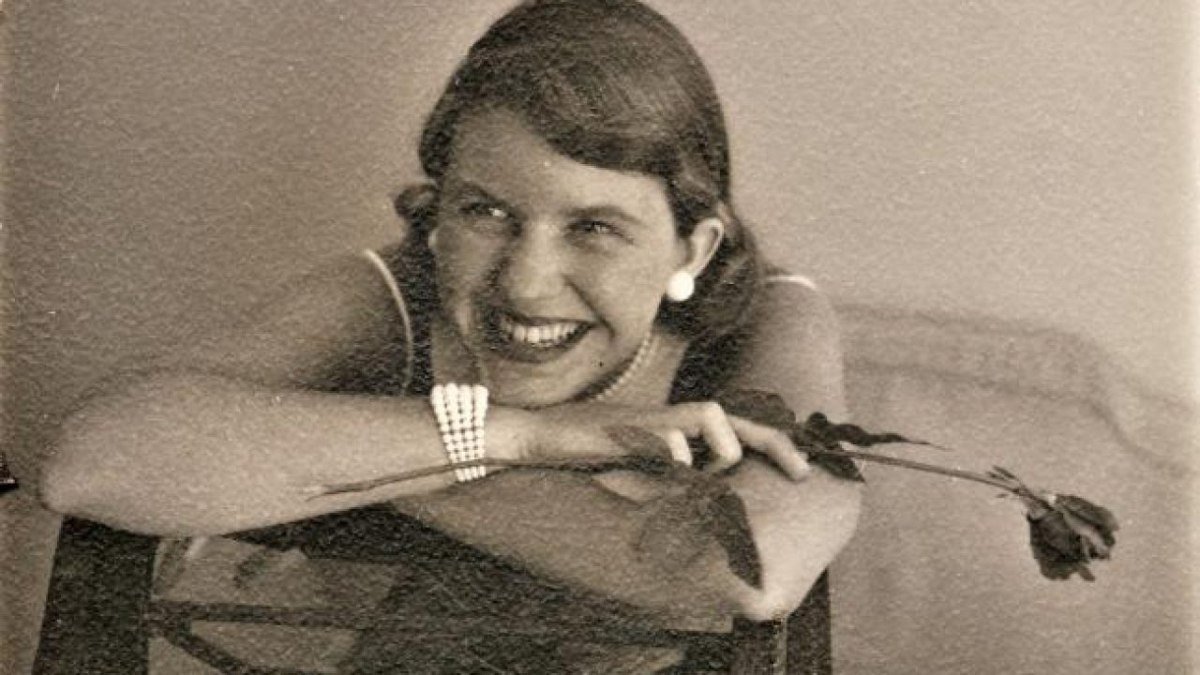 Bundan tam 62 yıl önce intihar ederek yaşamına son veren bir şairin ölüm yılı: Sylvia Plath